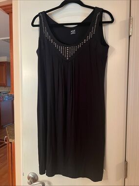 a.n.a Black Sleeveless Studded V-Neck Shift Dress